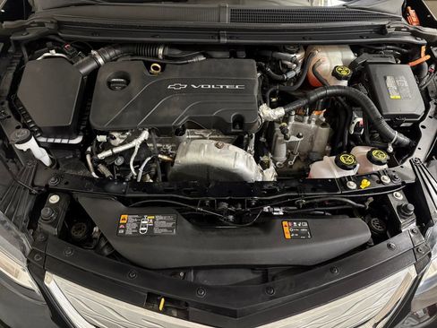 Used 2017 Chevrolet Volt LT image 19