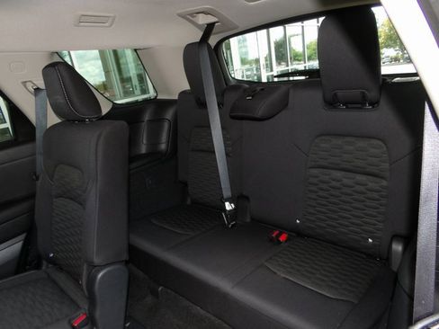 Certified 2024 Nissan Pathfinder S image 19