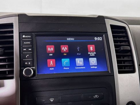 Used 2019 Nissan Frontier SV AWD/4WD image 13