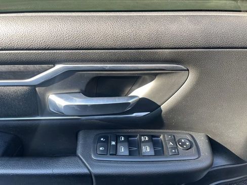 Used 2019 RAM 1500 Big Horn image 17