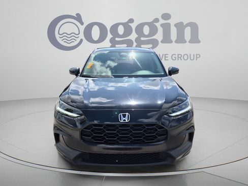 Used 2023 Honda HR-V LX image 9
