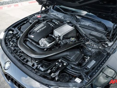 Used 2015 BMW M4 Convertible image 76