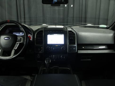 Used 2018 Ford F150 Raptor w/ Equipment Group 802A Luxury image 39