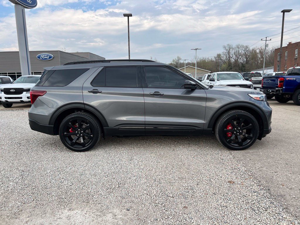 Used 2022 Ford Explorer ST w/ Equipment Group 401A AWD/4WD image 9