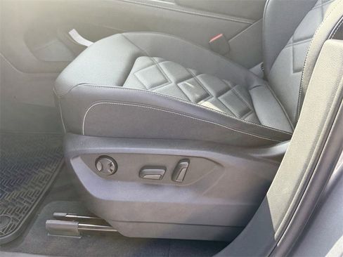 New 2026 Volkswagen Atlas SE image 12