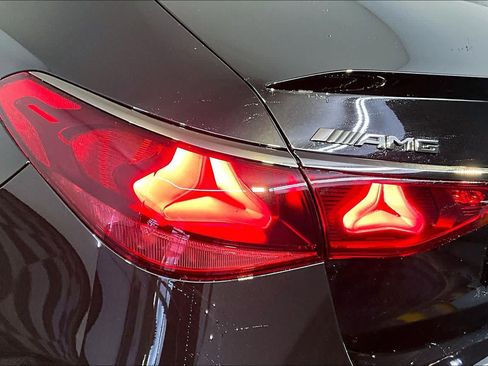 New 2026 Mercedes-Benz E 53 AMG e 4MATIC Sedan image 5