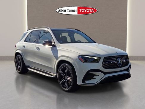 Used 2026 Mercedes-Benz GLE 450 4MATIC image 4