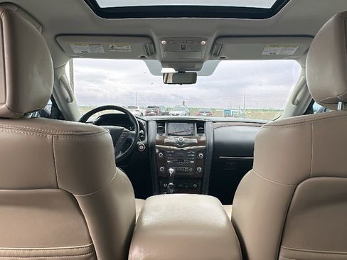 Used 2020 Nissan Armada Platinum w/ Captain's Chairs Package RWD image 31