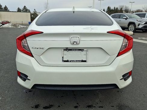 Used 2017 Honda Civic EX image 5