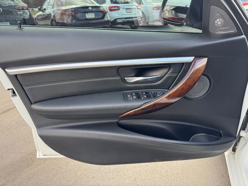 Used 2019 BMW 330i xDrive Wagon w/ Premium Package image 6