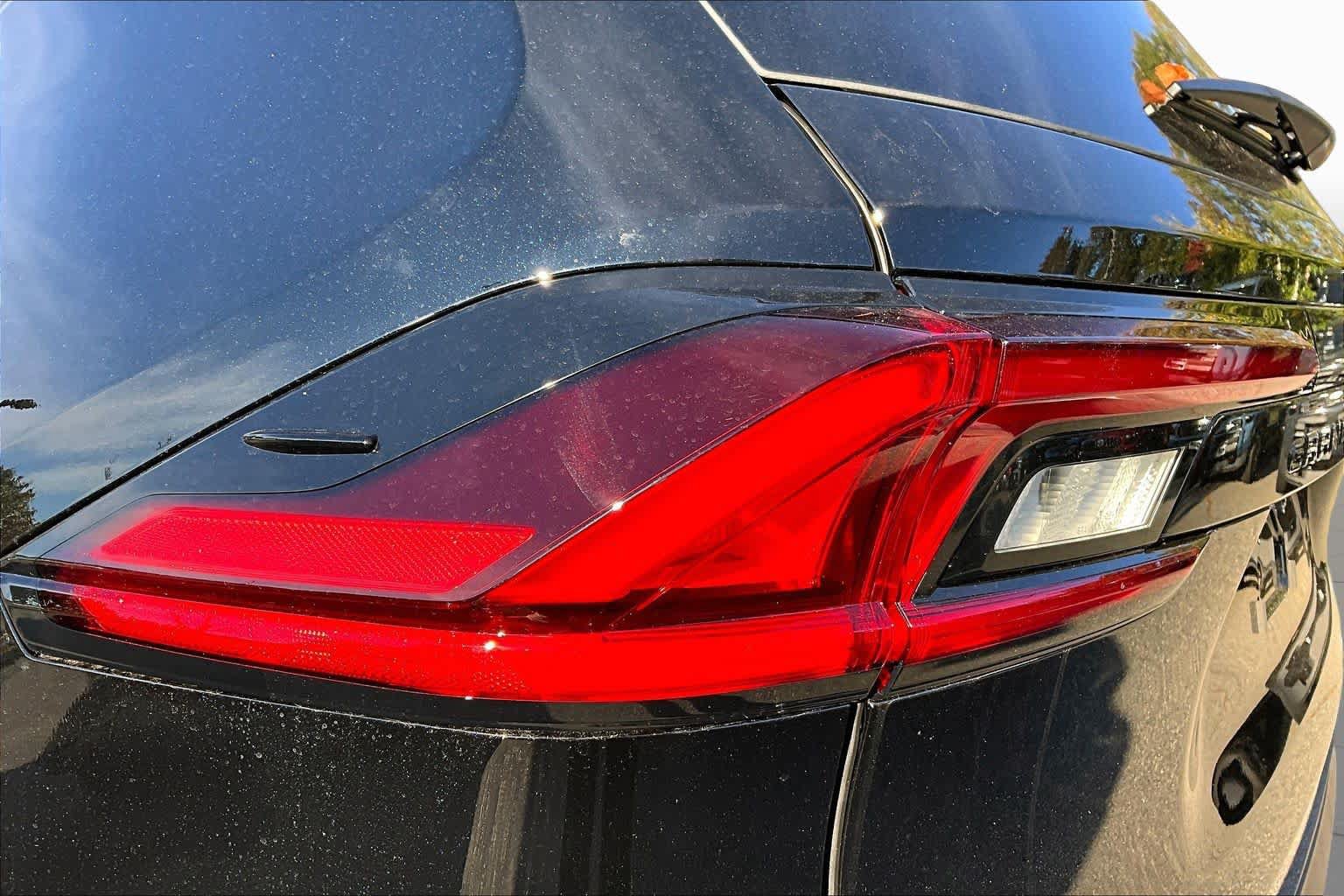 New 2026 Toyota Grand Highlander XLE FWD image 14