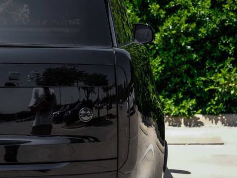 New 2026 Land Rover Range Rover SV AWD/4WD image 64