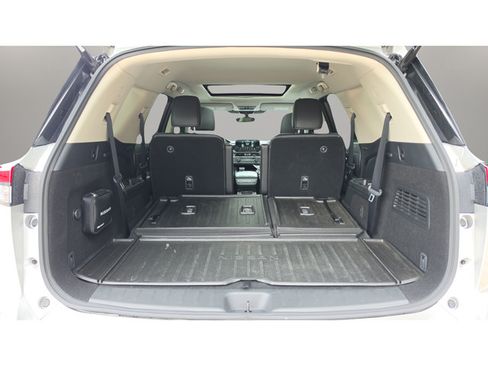 Used 2023 Nissan Pathfinder SL w/ SL Premium Package AWD/4WD image 43
