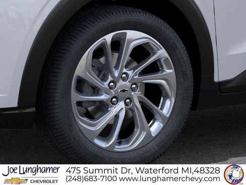 New 2027 Chevrolet Bolt LT w/ Comfort Package FWD image 9