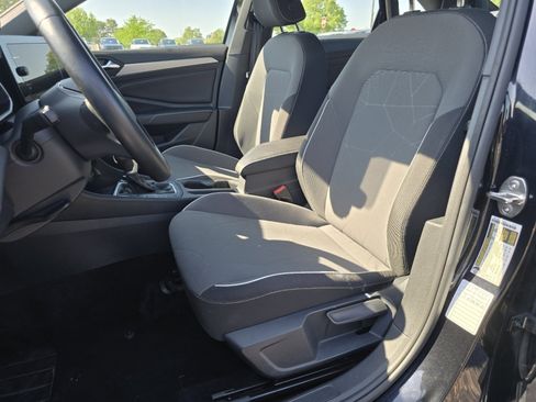 Used 2025 Volkswagen Jetta Sport FWD image 21