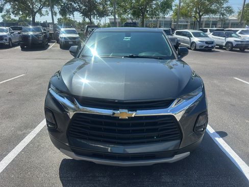 Used 2019 Chevrolet Blazer LT image 2
