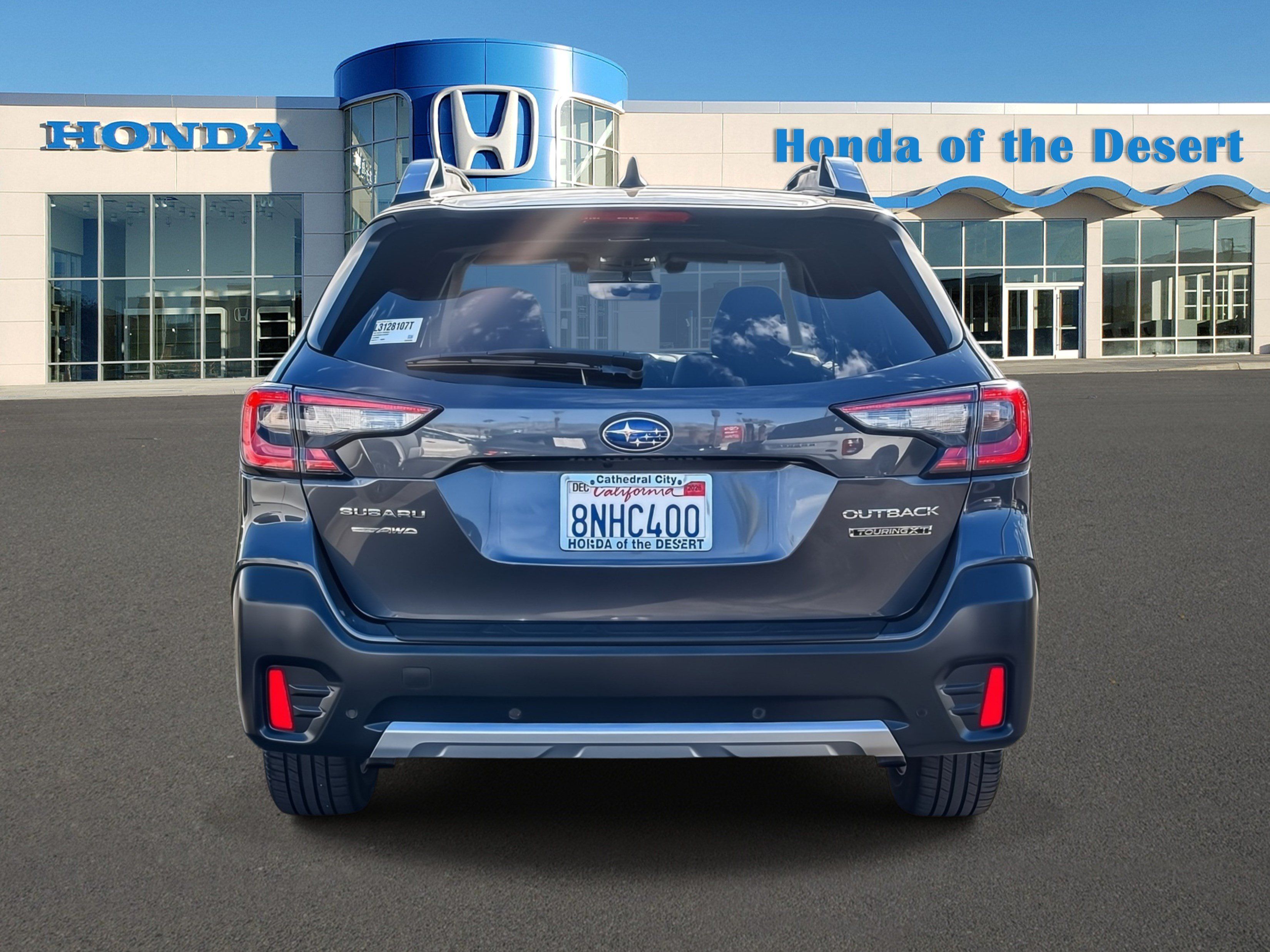 Used 2020 Subaru Outback Touring XT AWD/4WD image 6