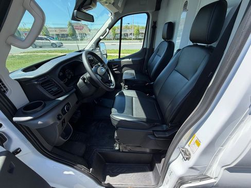 Used 2023 Ford Transit 250 148 High Roof RWD image 39