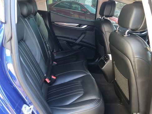 Used 2017 Maserati Ghibli image 24