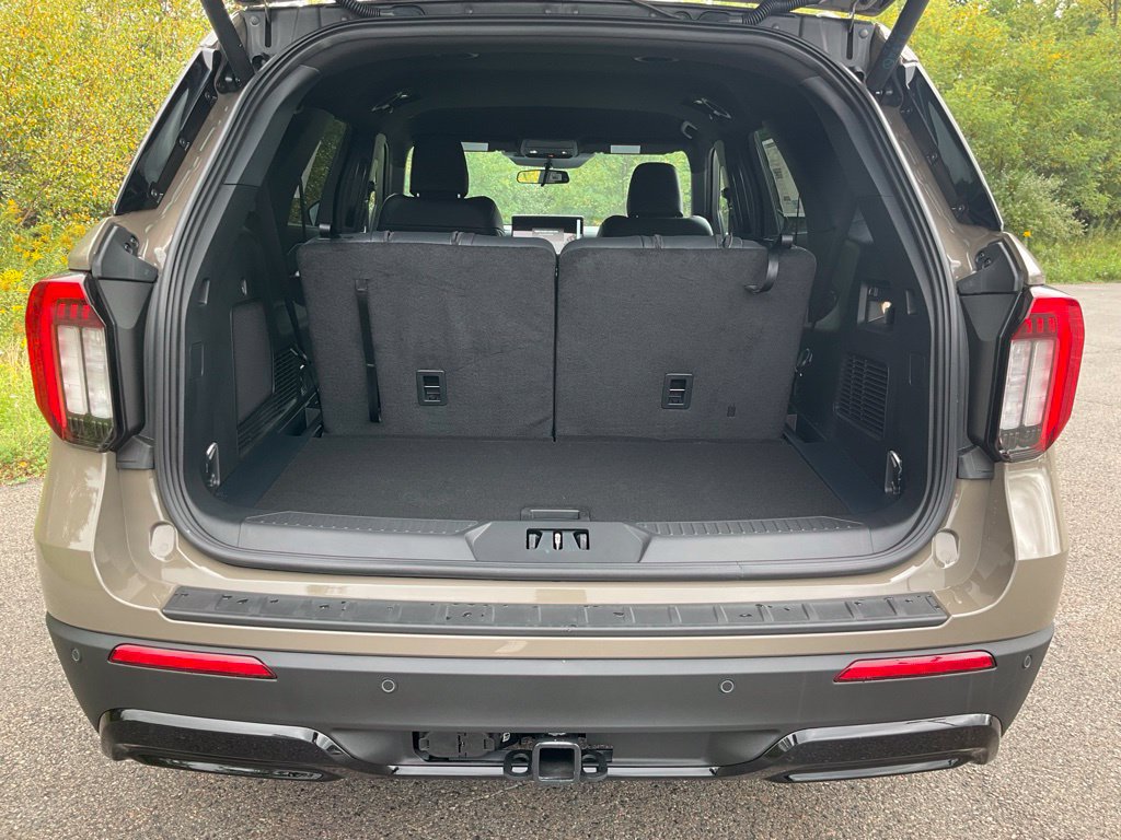 New 2027 Ford Explorer ST-Line AWD/4WD image 21
