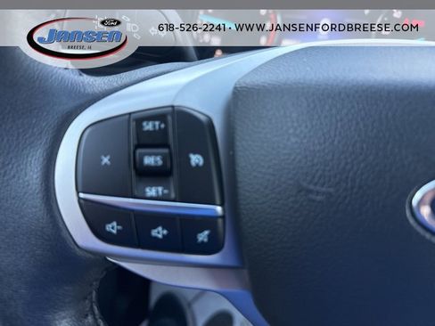 Used 2023 Ford Explorer XLT w/ Equipment Group 202A image 11