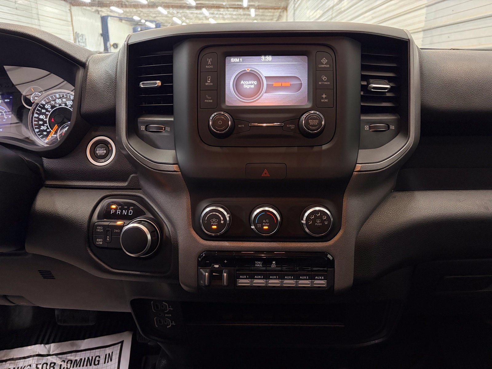 Used 2020 RAM 2500 Tradesman AWD/4WD image 18