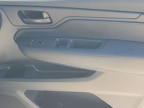 Used 2025 Honda Odyssey EX-L image 44