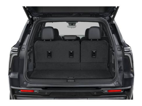 New 2026 Chevrolet Traverse RS w/ LPO, Floor Liner Package AWD/4WD image 13