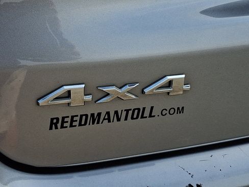 Used 2018 Jeep Compass Limited w/ Navigation Group AWD/4WD image 36