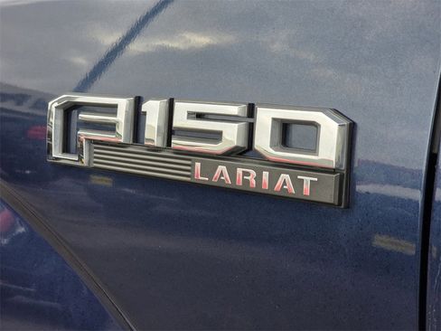 Used 2017 Ford F150 Lariat image 8