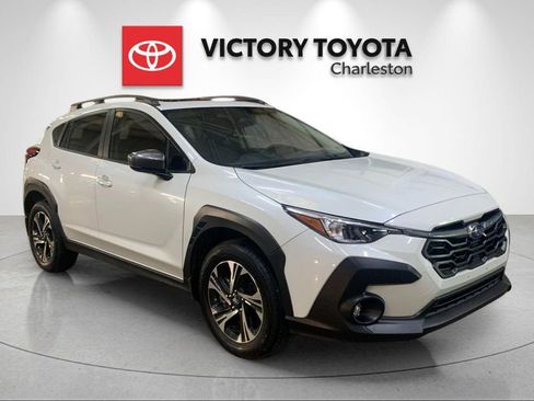 Used 2024 Subaru Crosstrek 2.0i Premium AWD/4WD image 5