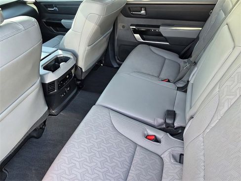 Used 2024 Toyota Sequoia Limited image 22