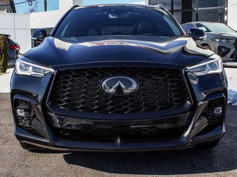 Used 2025 INFINITI QX50 Sport image 2
