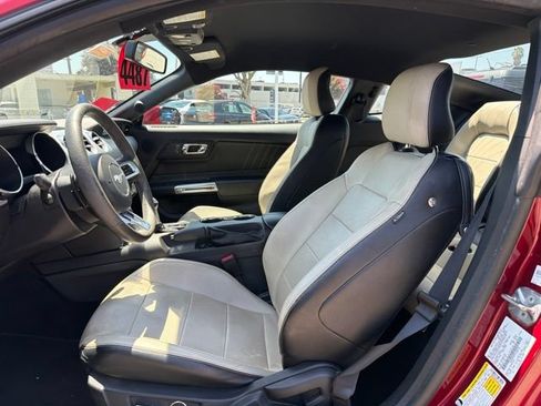 Used 2015 Ford Mustang Premium RWD image 14