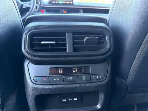 Used 2024 Honda Pilot EX-L image 28
