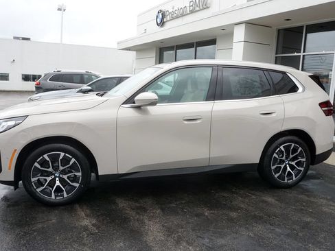 Used 2026 BMW X3 xDrive30i w/ Convenience Package AWD/4WD image 2