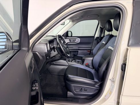 Used 2025 Ford Bronco Sport Outer Banks image 24