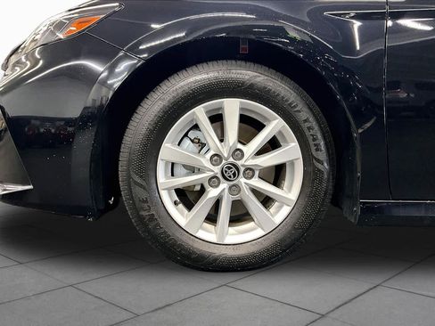 Used 2025 Toyota Camry LE w/ Convenience Package FWD image 10