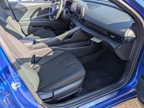 New 2026 Hyundai Elantra SEL Sport Premium FWD image 24