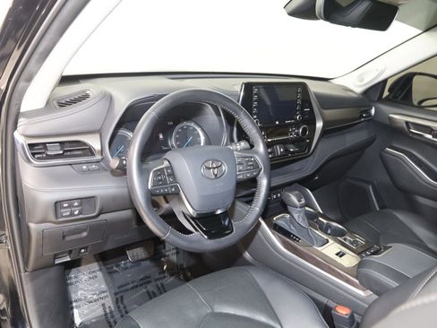 Used 2020 Toyota Highlander Limited AWD/4WD image 27