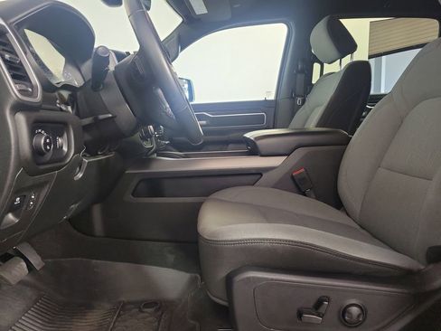 Used 2023 RAM 1500 Big Horn AWD/4WD image 12