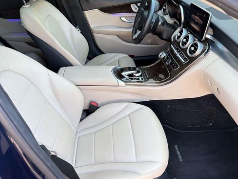 Used 2015 Mercedes-Benz C 300 4MATIC Sedan image 29
