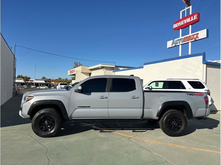 Used 2021 Toyota Tacoma TRD Off-Road w/ Technology Package AWD/4WD image 12