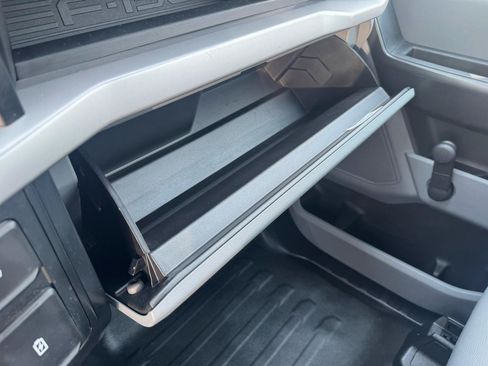 Used 2022 Ford F150 XL RWD image 39