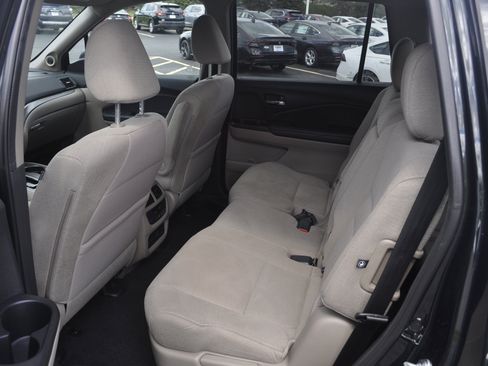 Used 2016 Honda Pilot EX image 13