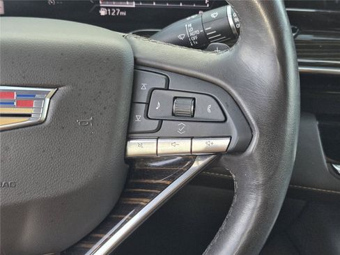 Used 2021 Cadillac Escalade Premium Luxury RWD image 27