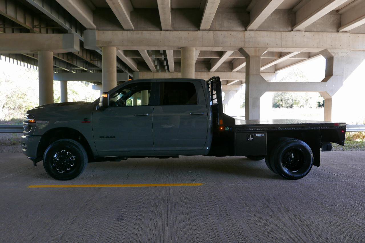 Used 2026 RAM 3500 Laramie w/ Night Edition AWD/4WD image 28