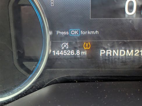 Used 2016 Ford F150 Lariat image 19