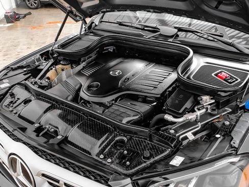 Used 2020 Mercedes-Benz GLS 450 4MATIC image 41