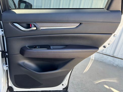 Used 2023 MAZDA CX-5 Signature image 34